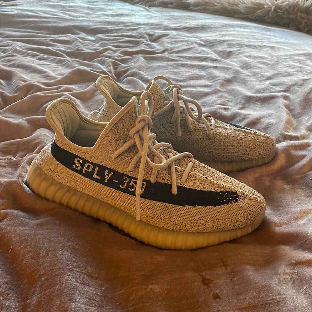 Yeezy 350 Boost